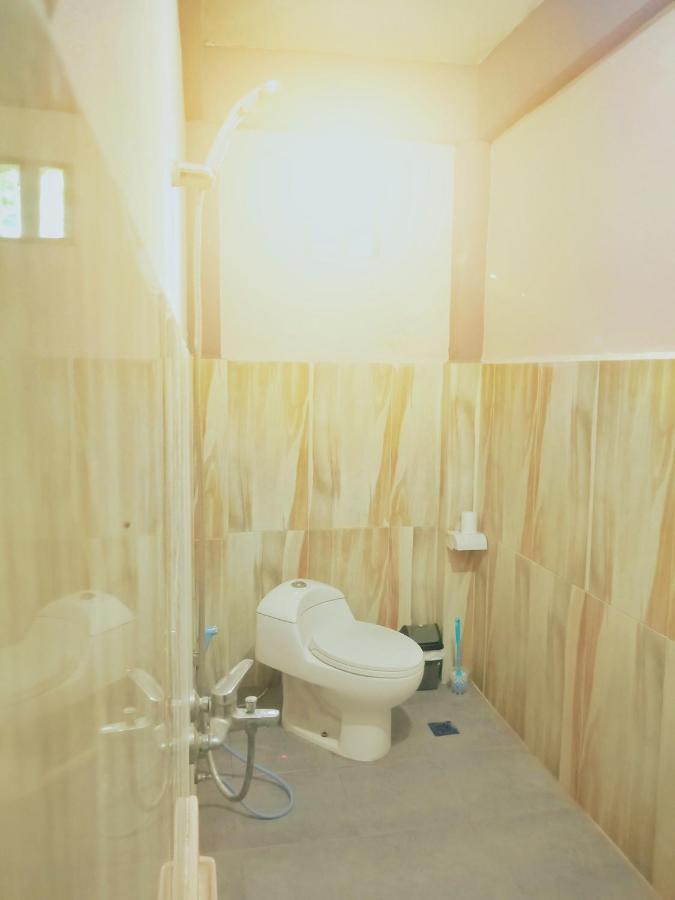 Raffiel Nias Apartment Lagudri Exterior photo